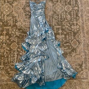 Elegant Blue Maxi Dress